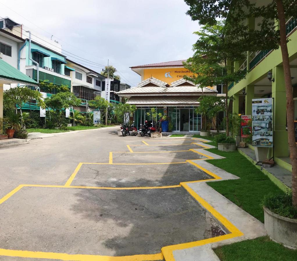 Hotel Nine Smiths Chiangmai Chiang Mai